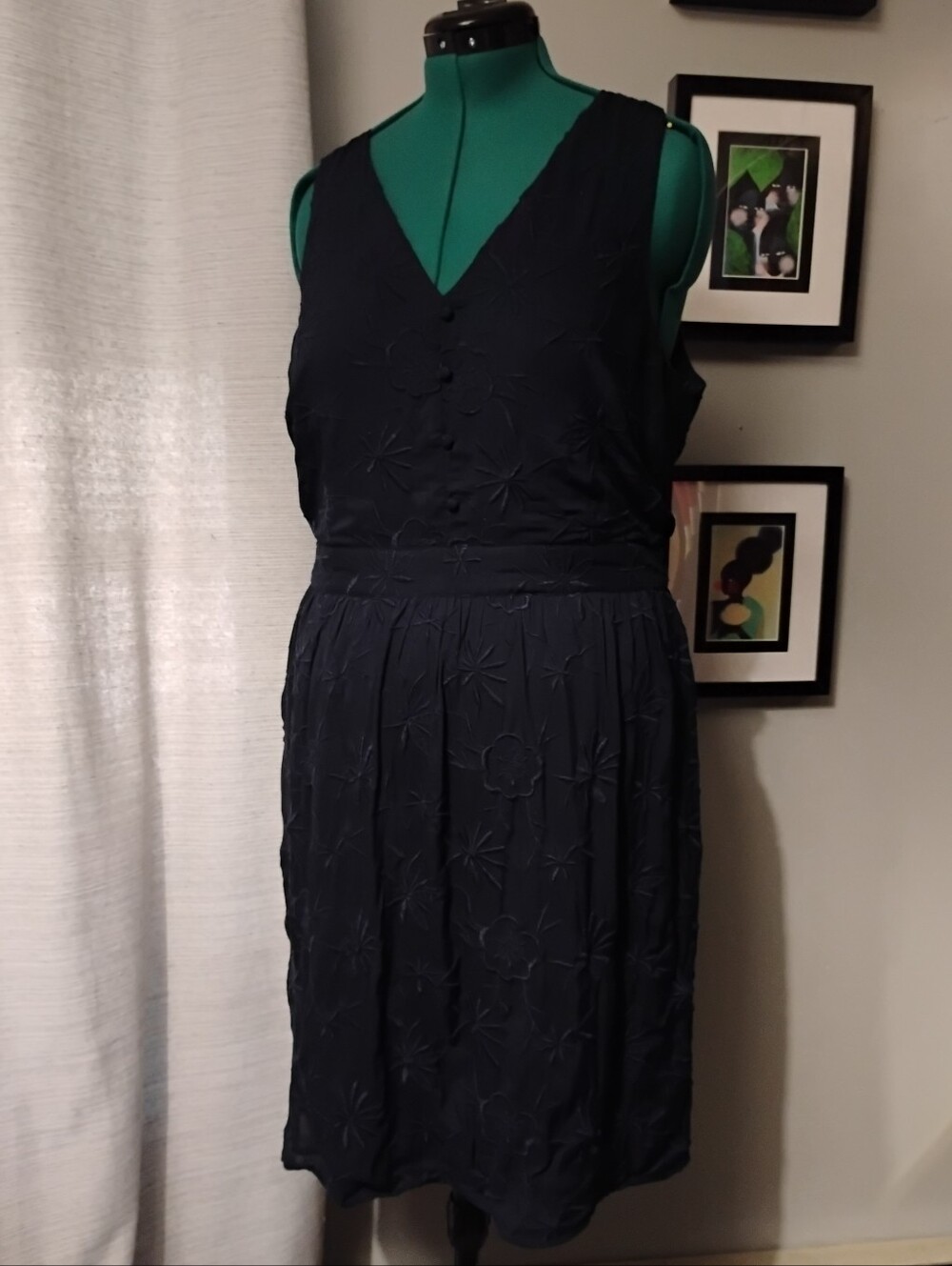 Embroidered Sleeveless Navy V-Neck Midi Dress by Loft Sz 12 - Picture 8 of 10